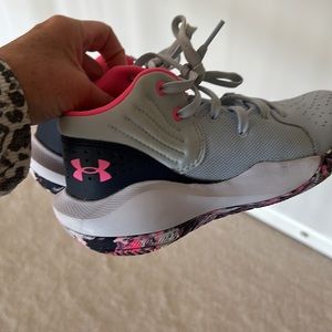 Underarmour basketball shoes